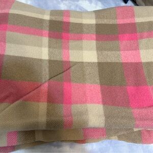 Physician Pure Wool Blanket in Pink and Tan Black Black Lable